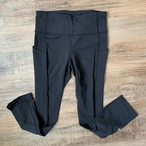 Lululemon pace rival crop mid rise